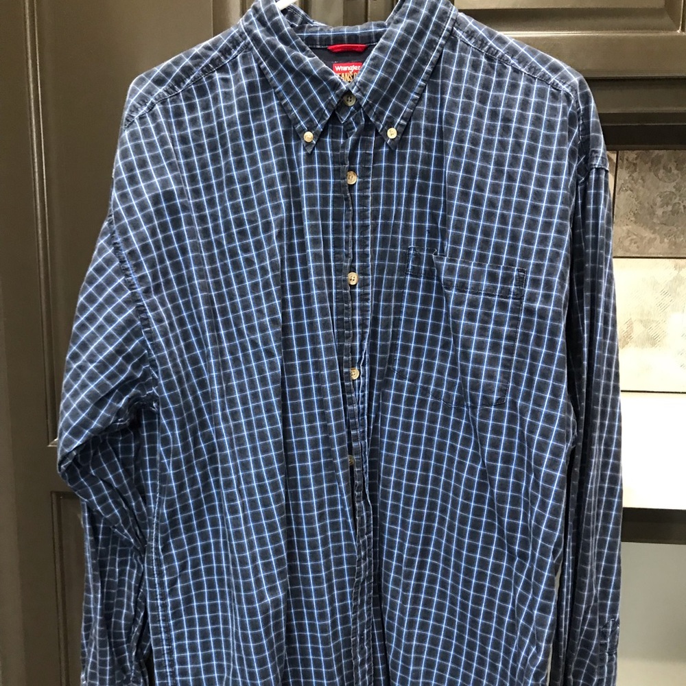 Men’s Wrangler (L) Blue Plaid Button, Long Sleeve
